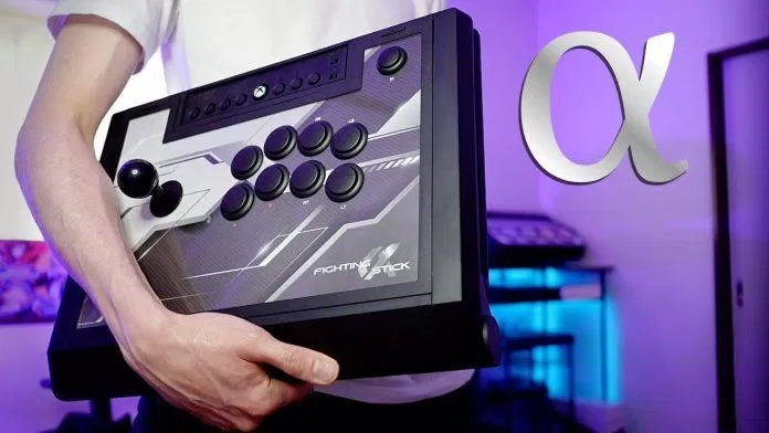 Bộ tay cầm chơi game HORI Fighting Stick Alpha (Ảnh: Internet).