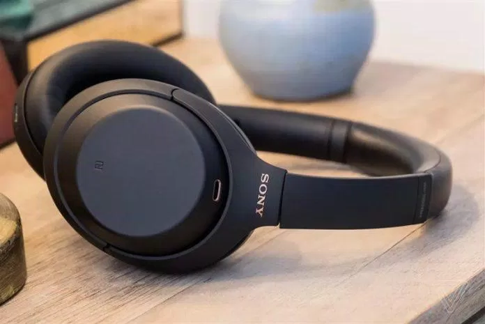 Tai nghe Sony WH-1000XM4 (Ảnh: Internet)