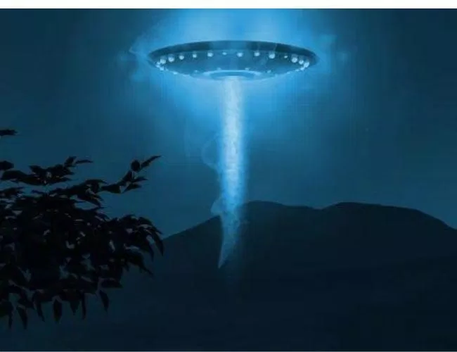 Giả thuyết UFO cũng nhận được nhiều sự đồng tình (Nguồn: Internet)