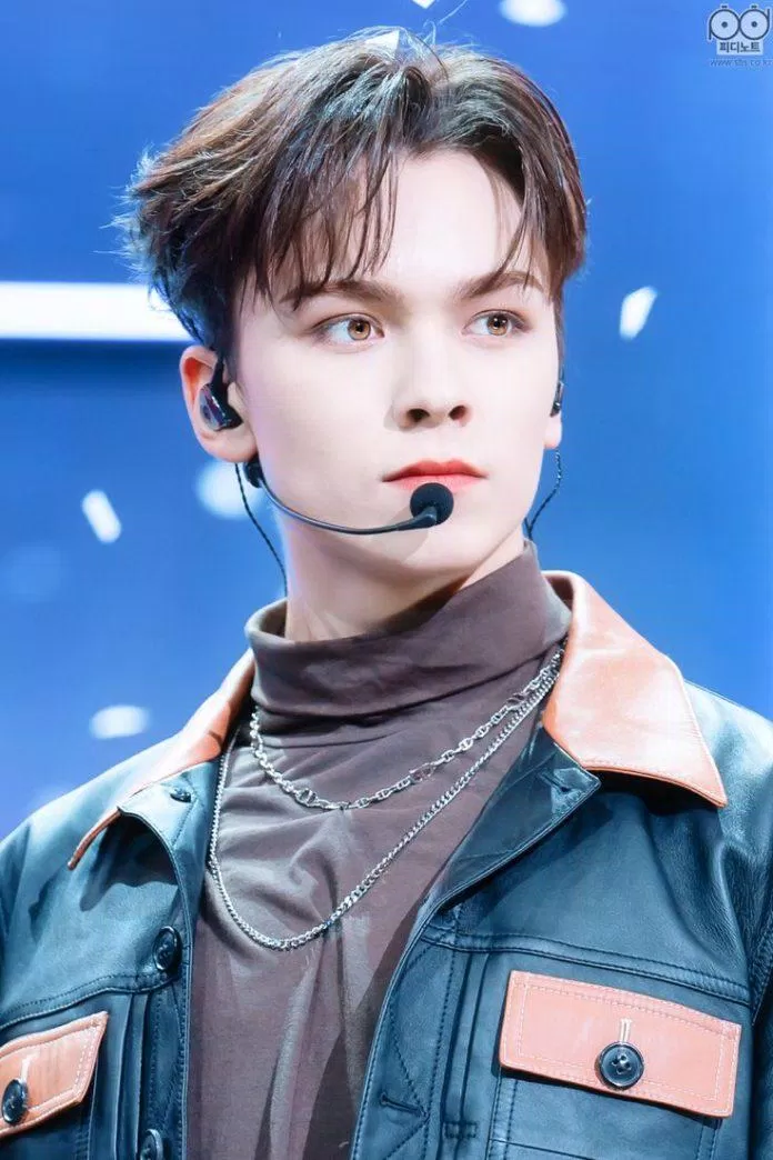 Vernon sở hữu visual đẹp như tạc tượng (Ảnh: Internet) Vernon sở hữu visual đẹp như tạc tượng (Ảnh: Internet)