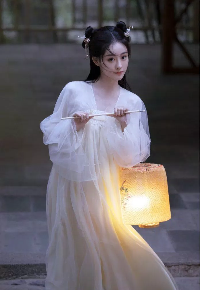 Chúc Tự Đan là người thay thế Viên Băng Nghiên. (Ảnh: Internet)