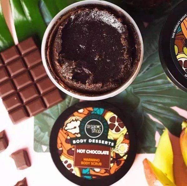 Organic Shop Hot Chocolate Warming Body Scrub (Nguồn: Internet) Organic Shop Hot Chocolate Warming Body Scrub (Nguồn: Internet)