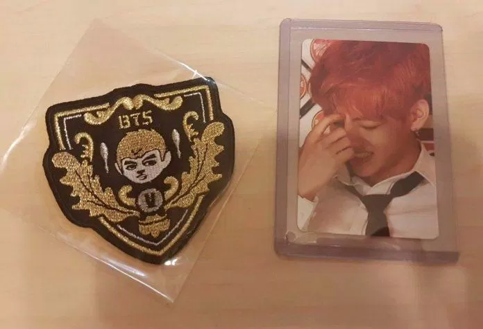 BTS V photocard (Ảnh: Internet)