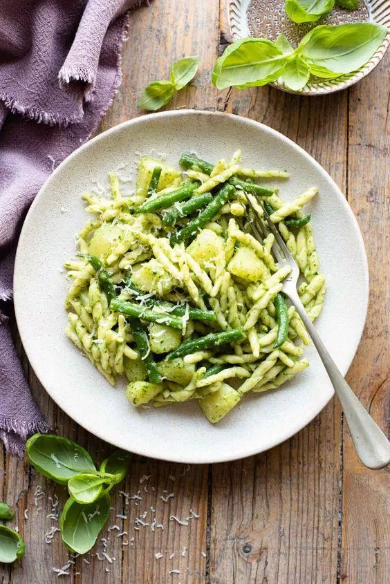 Trofie al Pesto - món mì Ý kết hợp với đậu que xanh nổi tiếng của Ý. (Nguồn ảnh: Internet) Trofie al Pesto - món mì Ý kết hợp với đậu que xanh nổi tiếng của Ý. (Nguồn ảnh: Internet)