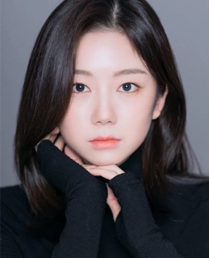 7 Phim boylove A Shoulder to Cry On: Anh cả – em út OMEGA_X thành ”oan gia ngõ hẹp” mới nhất 11 Nam diễn viên phụ trong A Shoulder to Cry (Ảnh: Internet).