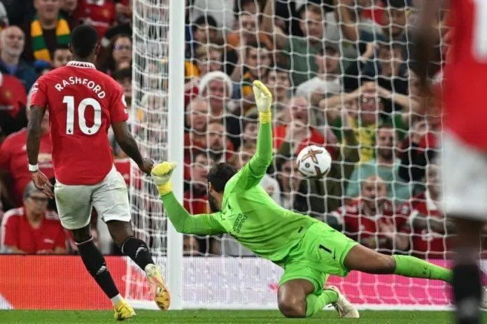 Rashford có một trận đấu tuyệt vời trước Liverpool (Ảnh: Internet) Rashford có một trận đấu tuyệt vời trước Liverpool (Ảnh: Internet)