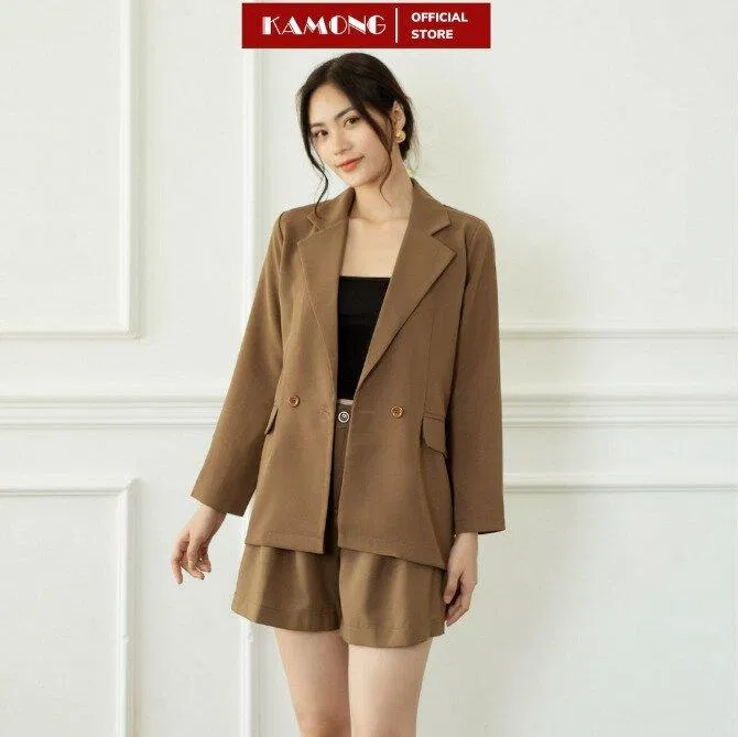 Blazer nữ của shop Kamong Basic (Nguồn: Internet)