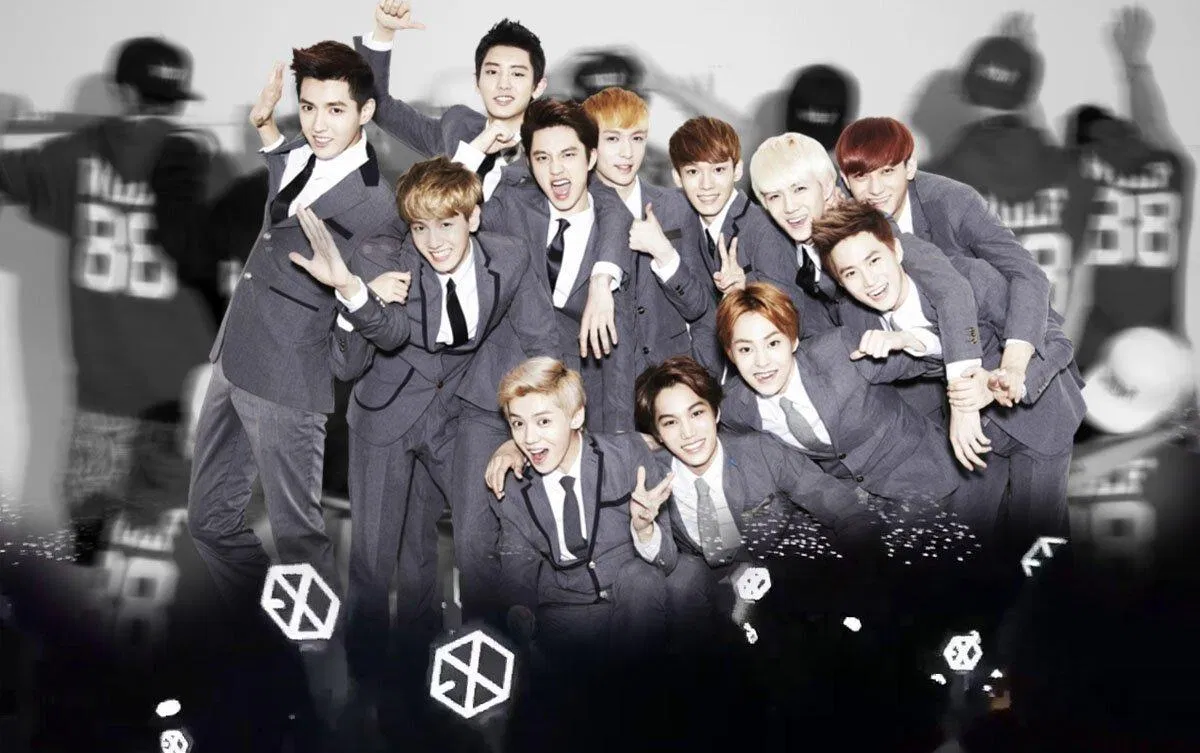 EXO lập kỉ lục "vô tiền khoáng hậu" với bản hit Growl