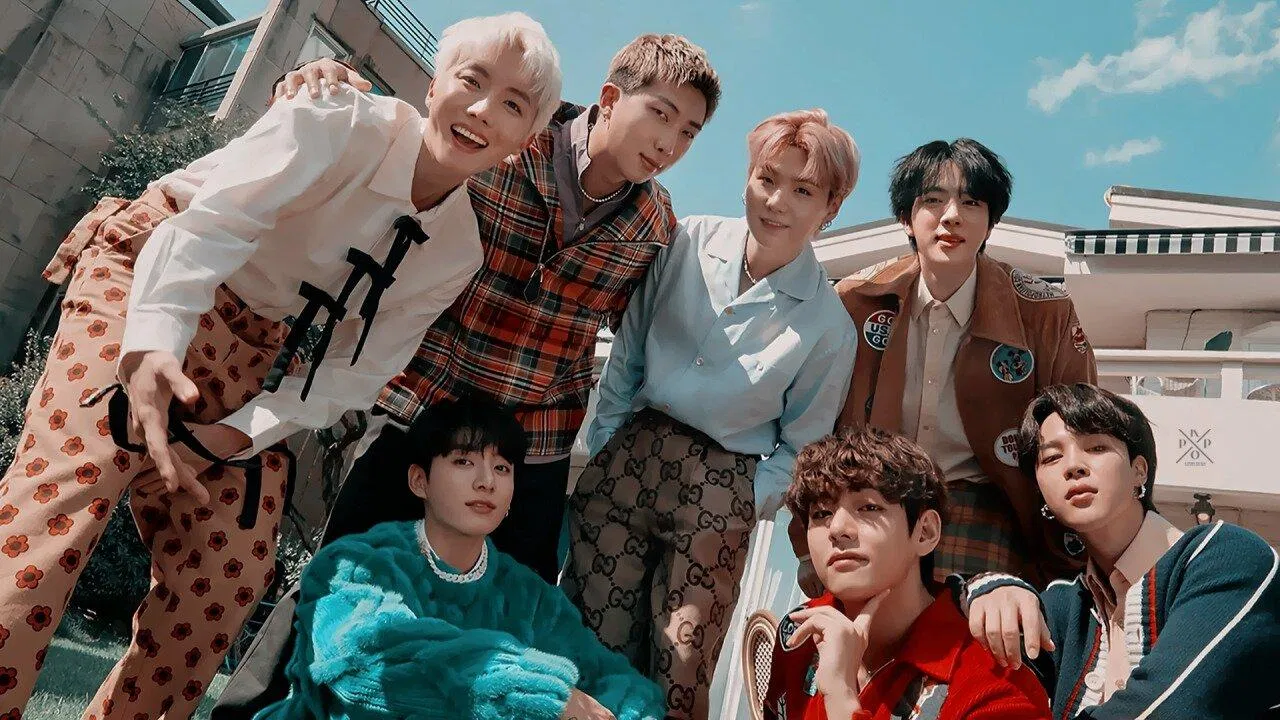 Tính cách và vẻ ngoài của 7 thành viên BTS qua lời chia sẻ của một staff BTS chia sẻ idol KPOP KPOP nhóm nhạc Nhóm nhạc BTS thành viên Thành viên BTS tính cách