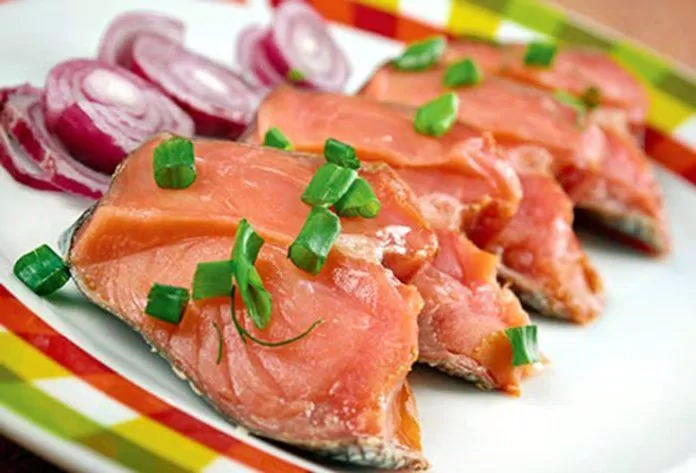 Món cá hồi muối phổ biến ở Na Uy (Ảnh: Internet)