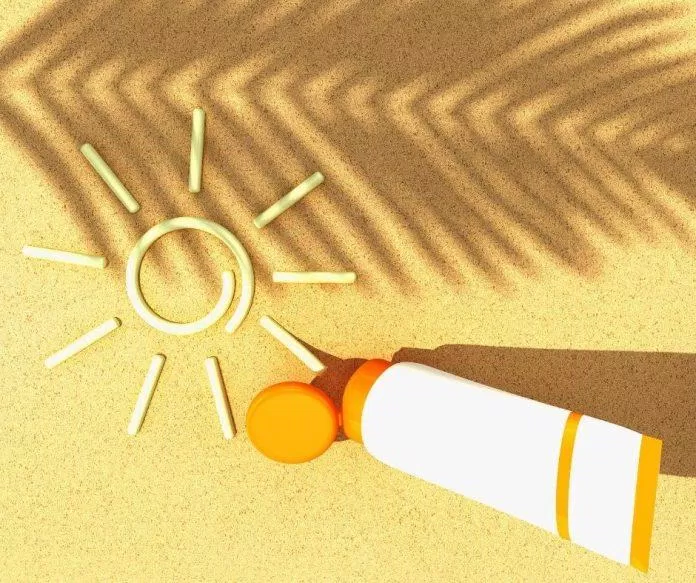 Đừng bỏ qua bước kem chống nắng trong cách chăm sóc da tuổi dậy thì (nguồn: internet)
