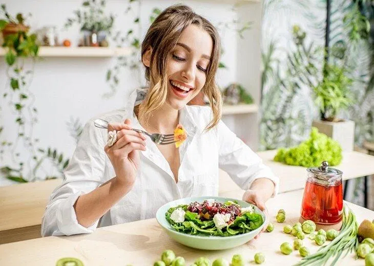 Bạn nên xây dựng cho mình một chế độ dinh dưỡng hợp lý khi muốn giảm cân (Nguồn: Internet) Bạn nên xây dựng cho mình một chế độ dinh dưỡng hợp lý khi muốn giảm cân (Nguồn: Internet)