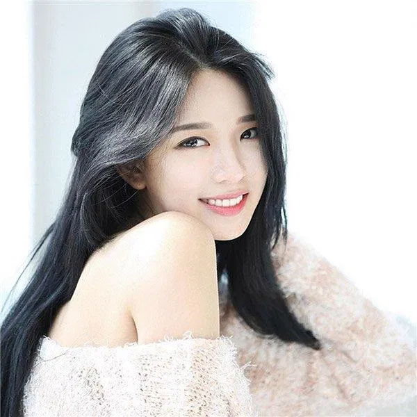 Serum giúp tóc chắc khỏe-bóng mượt(Nguồn: Internet)