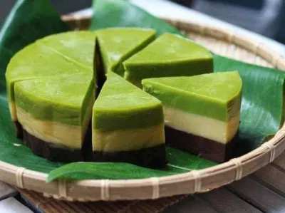 Bánh Bà Lai 3 nhân là đặc sản nổi tiếng ở Phan Thiết. (Nguồn ảnh: Internet)