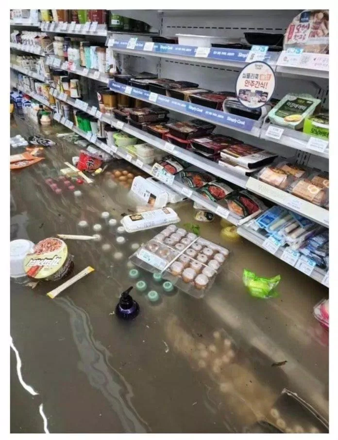 Ngập lụt gây nhiều thiệt hại ở Seoul, Hàn Quốc. (Ảnh: Internet)