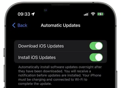 iPhone được cập nhật sớm hơn điện thoại Android (Ảnh: Internet) iPhone được cập nhật sớm hơn điện thoại Android (Ảnh: Internet)