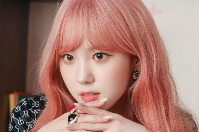 Chaehyun (Kep1er) lột xác với mái tóc hồng quyến rũ (Ảnh: Internet)