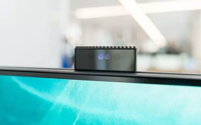 Webcam được giấu kín và chỉ hiện ra khi cần sử dụng (Ảnh: Internet) Webcam được giấu kín và chỉ hiện ra khi cần sử dụng (Ảnh: Internet)