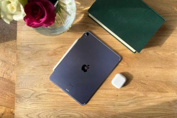 Máy tính bảng Apple iPad Air 2022 (Ảnh: Internet) Máy tính bảng Apple iPad Air 2022 (Ảnh: Internet)