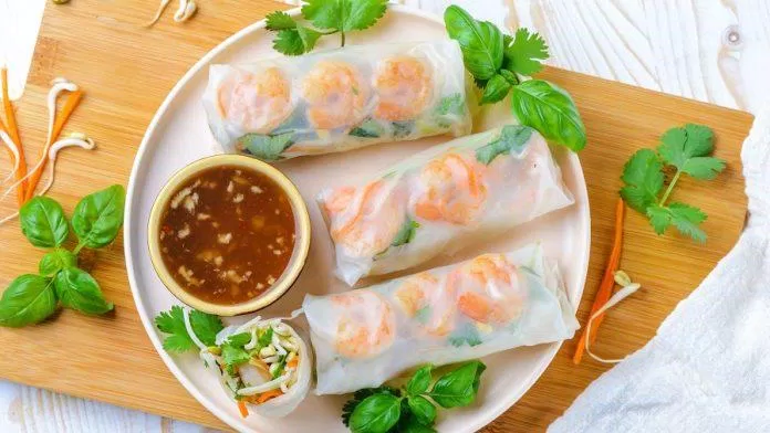 Món gỏi cuốn của Thái Lan rất giống Việt Nam (Ảnh: Internet) Món gỏi cuốn của Thái Lan rất giống Việt Nam (Ảnh: Internet)
