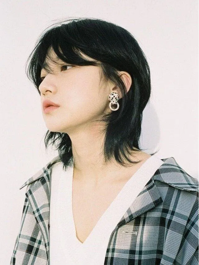 Tóc mullet layer kết hợp mái thưa Hàn Quốc(Nguồn: Internet)