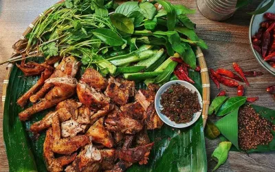 Muối chẩm chéo còn là gia vị dùng để ướp thịt gà, cá (Nguồn: Internet)