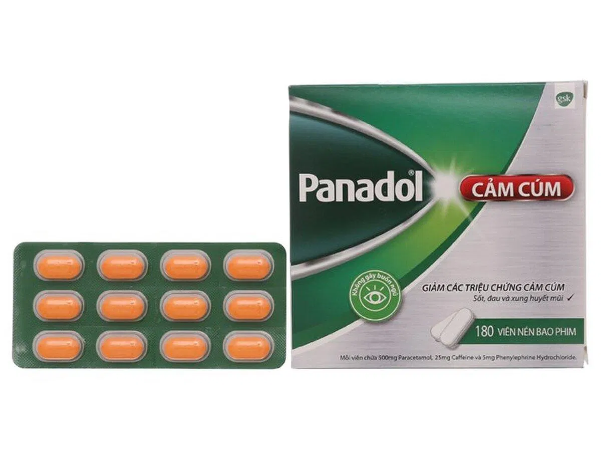 Panadol cảm cúm được đóng gói trong vỉ và hộp màu xanh lá (Nguồn: Internet). Panadol cảm cúm được đóng gói trong vỉ và hộp màu xanh lá (Nguồn: Internet).