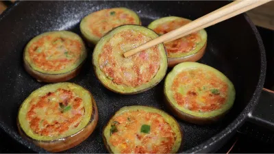 áp chảo vàng cả hai mặt