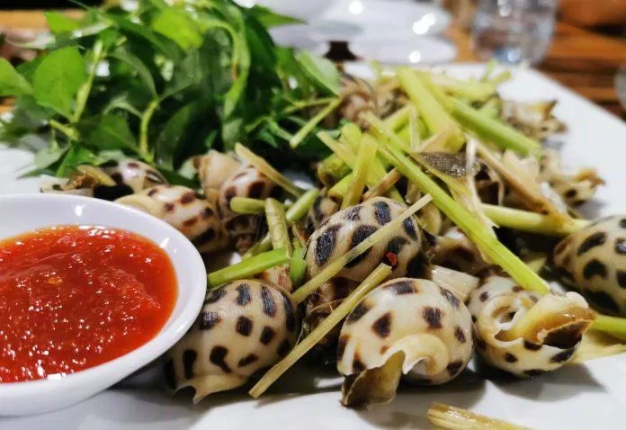 Các món ăn tươi ngon (Nguồn: Internet)