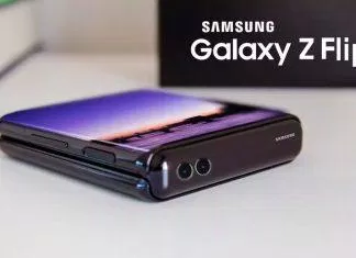 Điện thoại màn hình gập Samsung Galaxy Z Flip 4 có đáng mua không? (Ảnh: Internet)