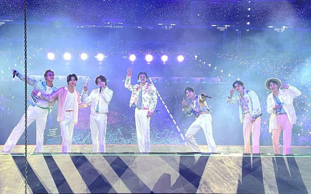 Fan của BTS bị công ty chủ quản cấm không được quay video để bảo vệ thần tượng (Ảnh: Internet)