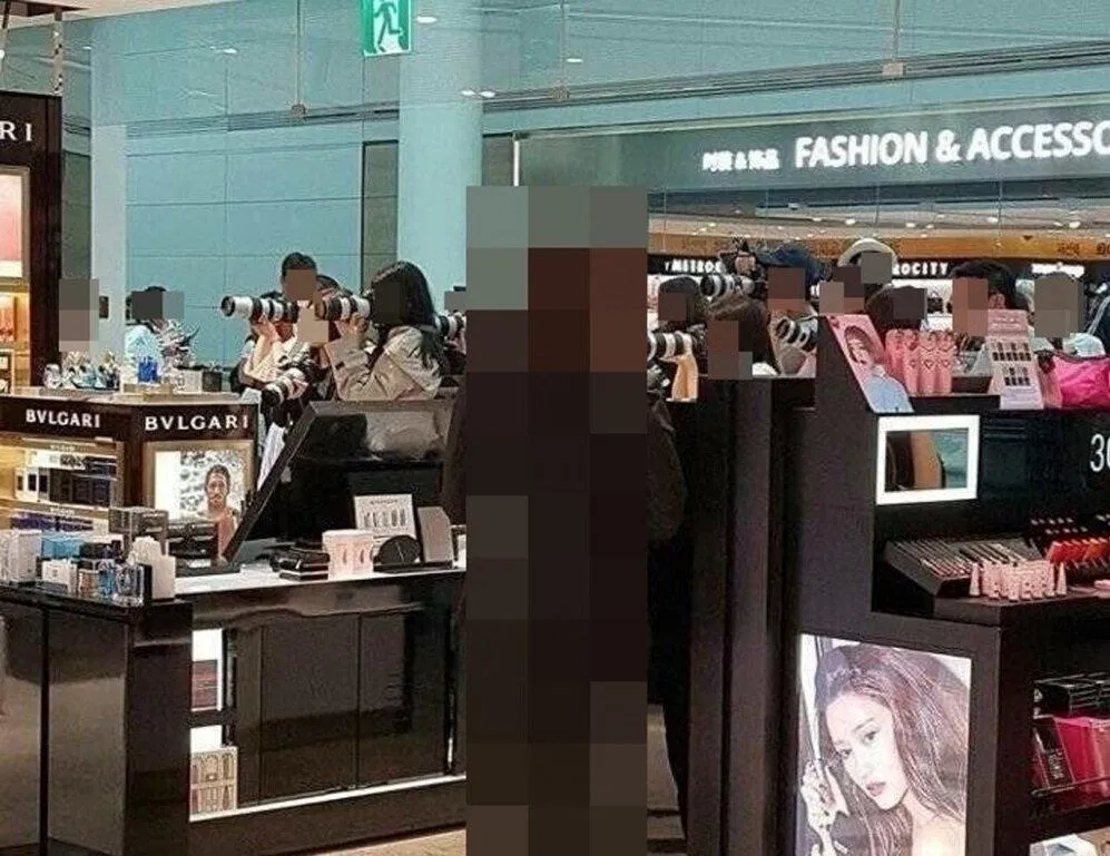 Fans cuồng còn đáng sợ hơn papazazi. (Ảnh: Internet)