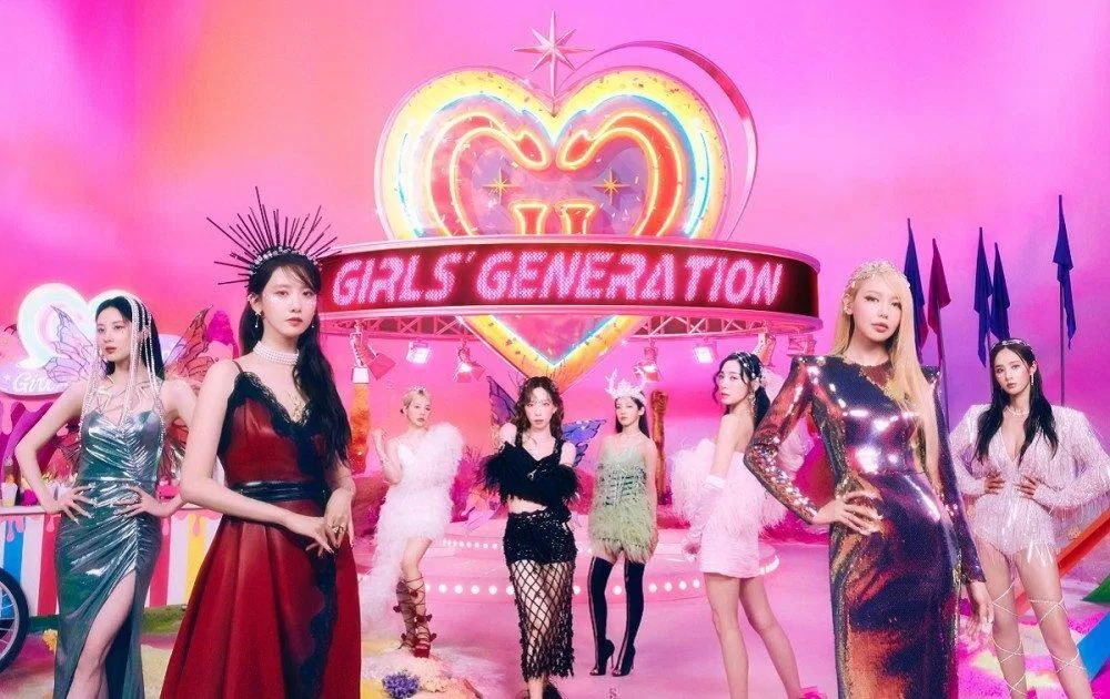 SNSD trở lại sau 5 năm với FOREVER 1 (Ảnh: Internet)