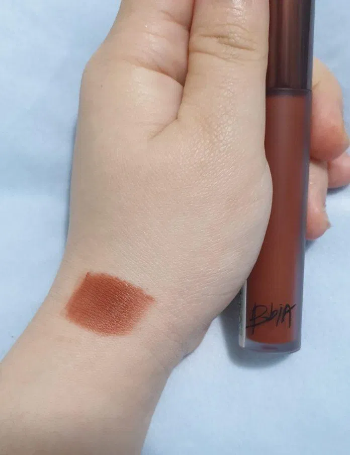 Swatch Bbia Last Velvet Lip Tint Version 5 - màu 25 Final Note (Ảnh: BlogAnChoi)