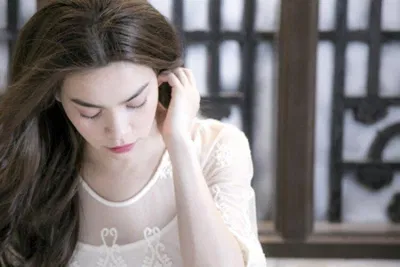 Khán giả nhận được sự đồng cảm trong lời tâm tình của Hà Hồ (Nguồn: Internet) Khán giả nhận được sự đồng cảm trong lời tâm tình của Hà Hồ (Nguồn: Internet)