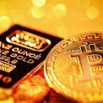 Bitcoin được nhiều người coi là tài sản cất trữ an toàn lâu dài giống như vàng (Ảnh: Internet).