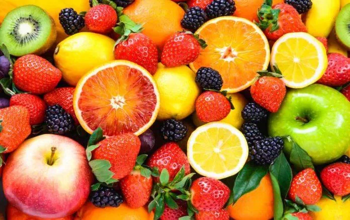 Ăn trái cây ít đường giúp cơ thể tránh tác hại của vi khuẩn gây ra (Ảnh: Internet).