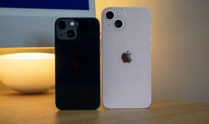 iPhone 13 chỉ có 2 ống kính camera sau (Ảnh: Internet) iPhone 13 chỉ có 2 ống kính camera sau (Ảnh: Internet)