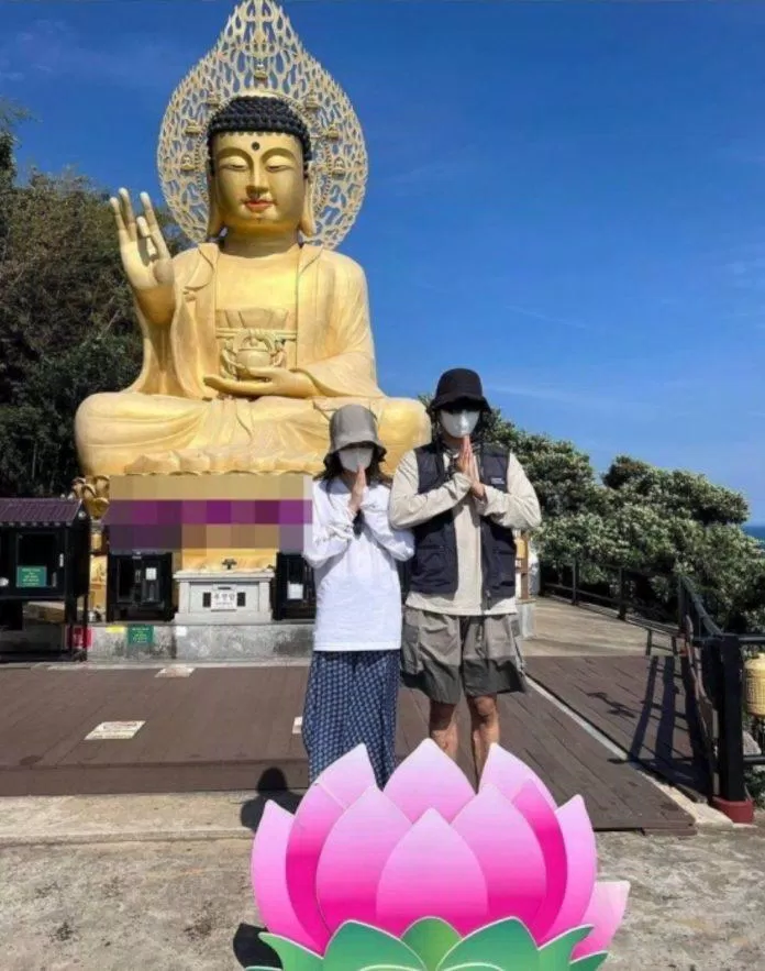 V và Jenny được cho là đang cùng nhau tận hưởng kỳ nghỉ tại Jeju (Ảnh: Internet)