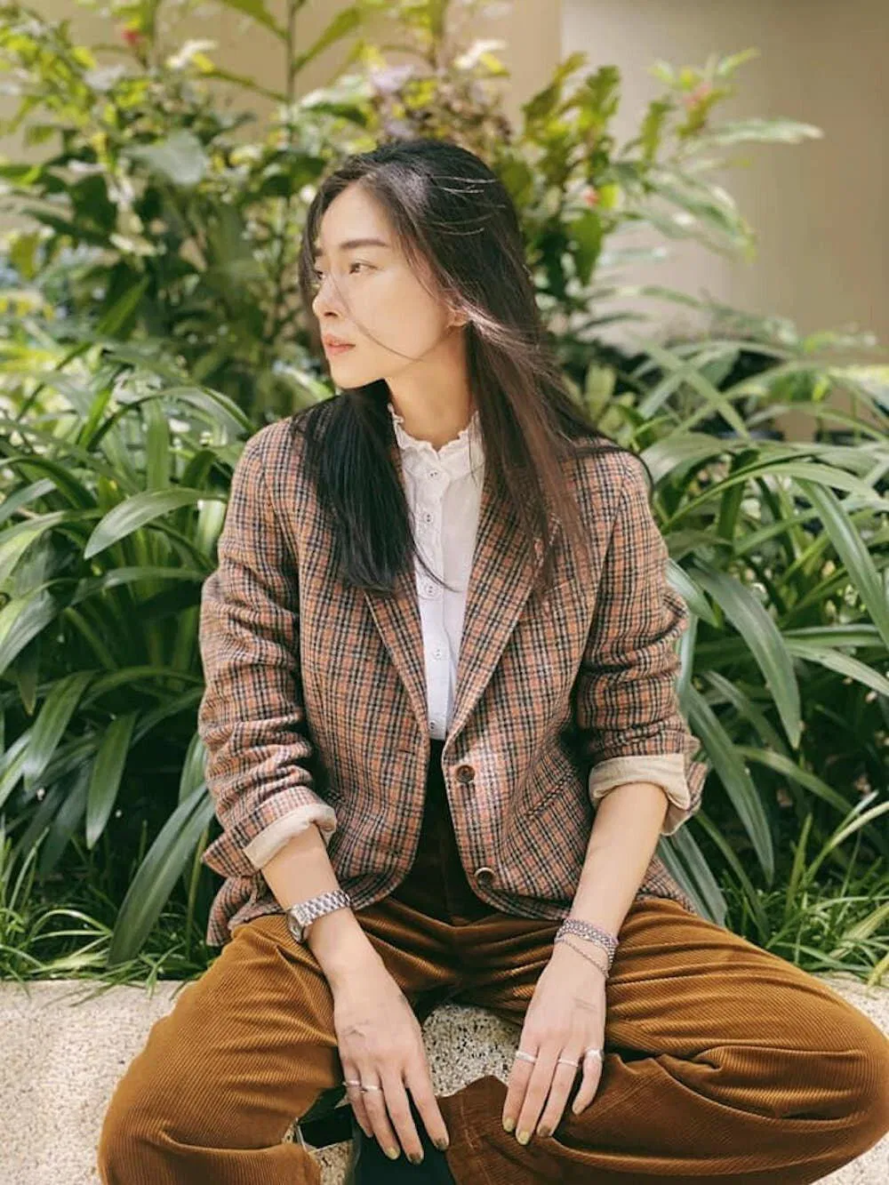 Áo blazer caro cổ điển là một lựa chọn hoàn hảo cho mùa thu với vibe cổ điển, sang trọng. Nguồn: internet