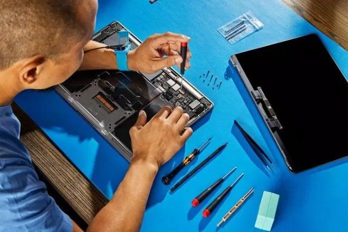 Apple đặt ra quy định nghiêm ngặt để kiểm soát quá trình tự sửa (Ảnh: Internet) Apple đặt ra quy định nghiêm ngặt để kiểm soát quá trình tự sửa (Ảnh: Internet)