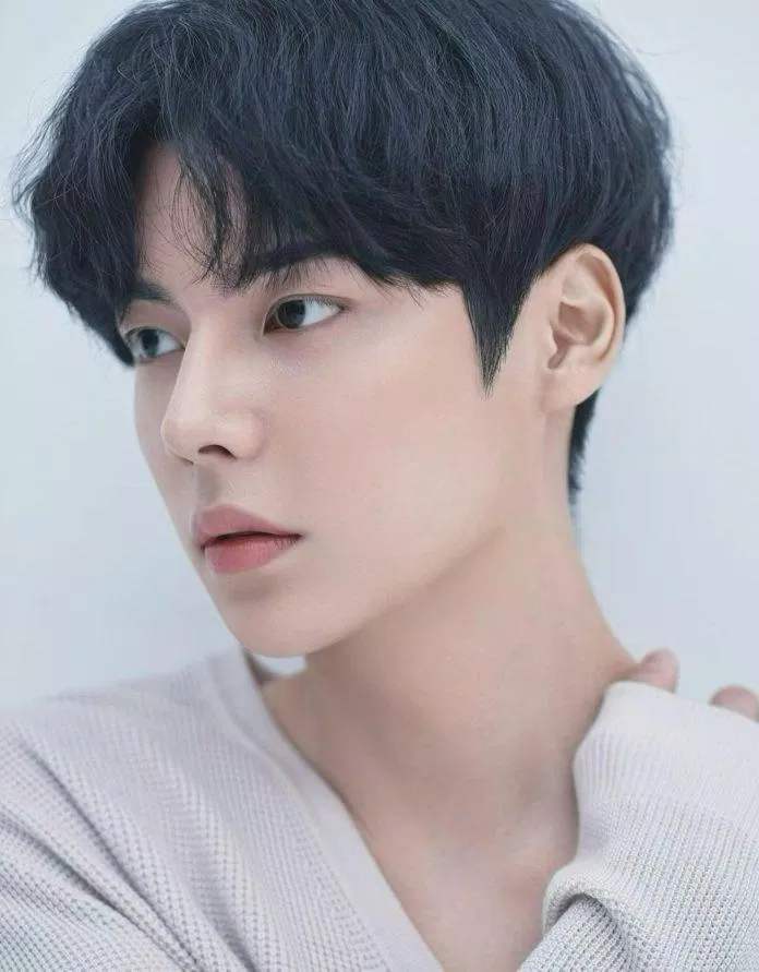 Boss-Dol Mart: Xiumin (EXO) và Hyungwon (MONSTA X) lập boyband ở phim mới - Kiến thức mới 2024 12 Các diễn viên trong Boss-dol Mart (Ảnh: Internet)