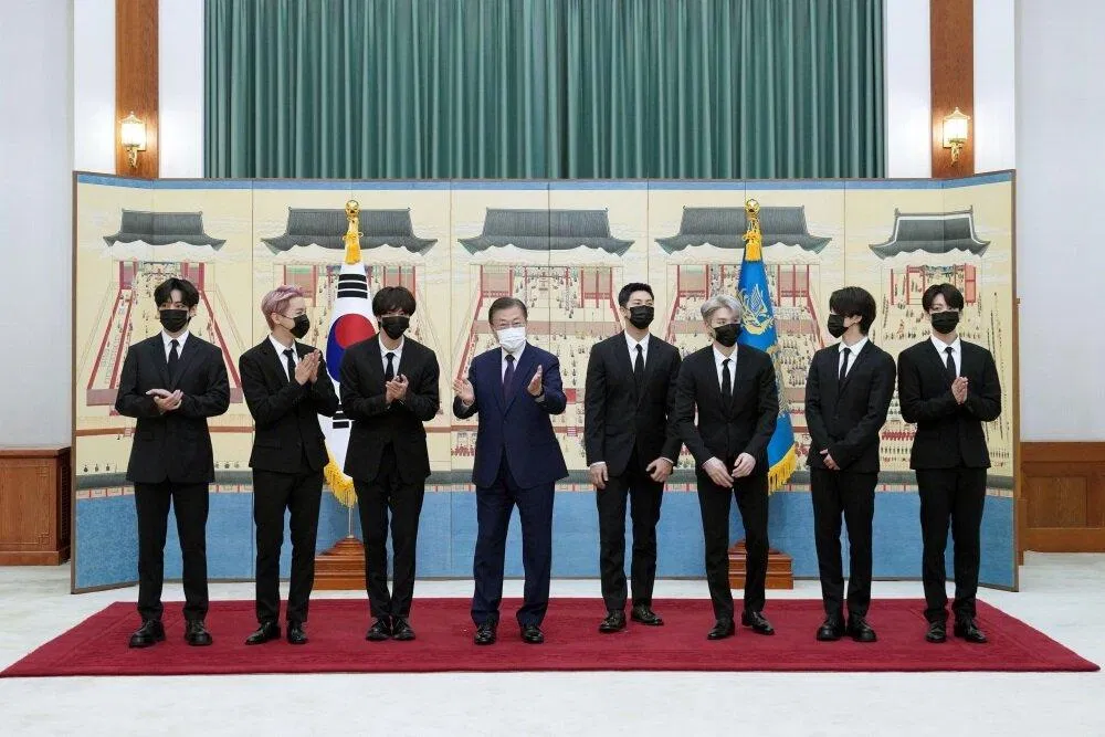 Bộ quốc phòng tuyên bố về vấn đề nghĩa vụ quân sự của BTS (Ảnh: Internet)