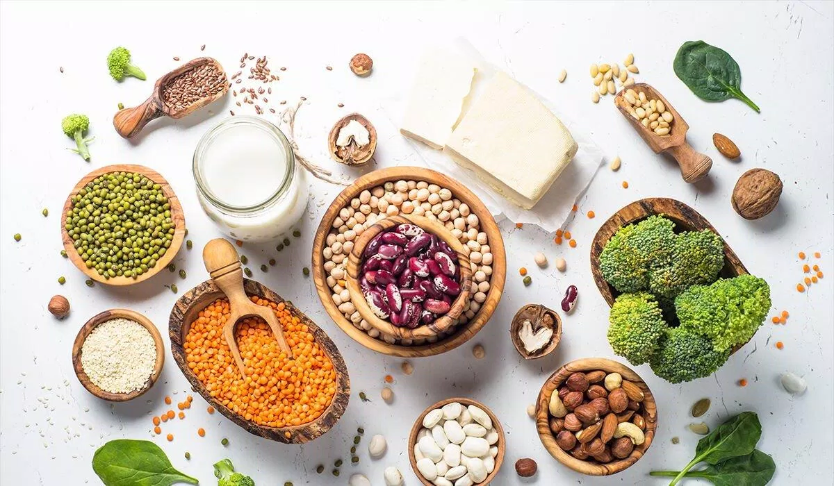 Bổ sung thực phẩm có lợi cho sức khỏe để chăm sóc tóc khô xơ tại nhà (ảnh: internet)