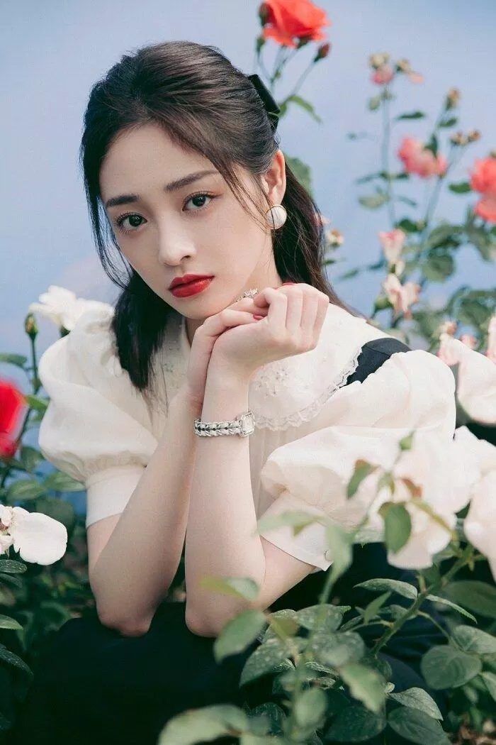Cựu thành viên Pristin đang ngày càng xây dựng được chỗ đứng tại thị trường Đại lục khi theo đuổi nghiệp diễn (Nguồn: Internet). Cựu thành viên Pristin đang ngày càng xây dựng được chỗ đứng tại thị trường Đại lục khi theo đuổi nghiệp diễn (Nguồn: Internet).