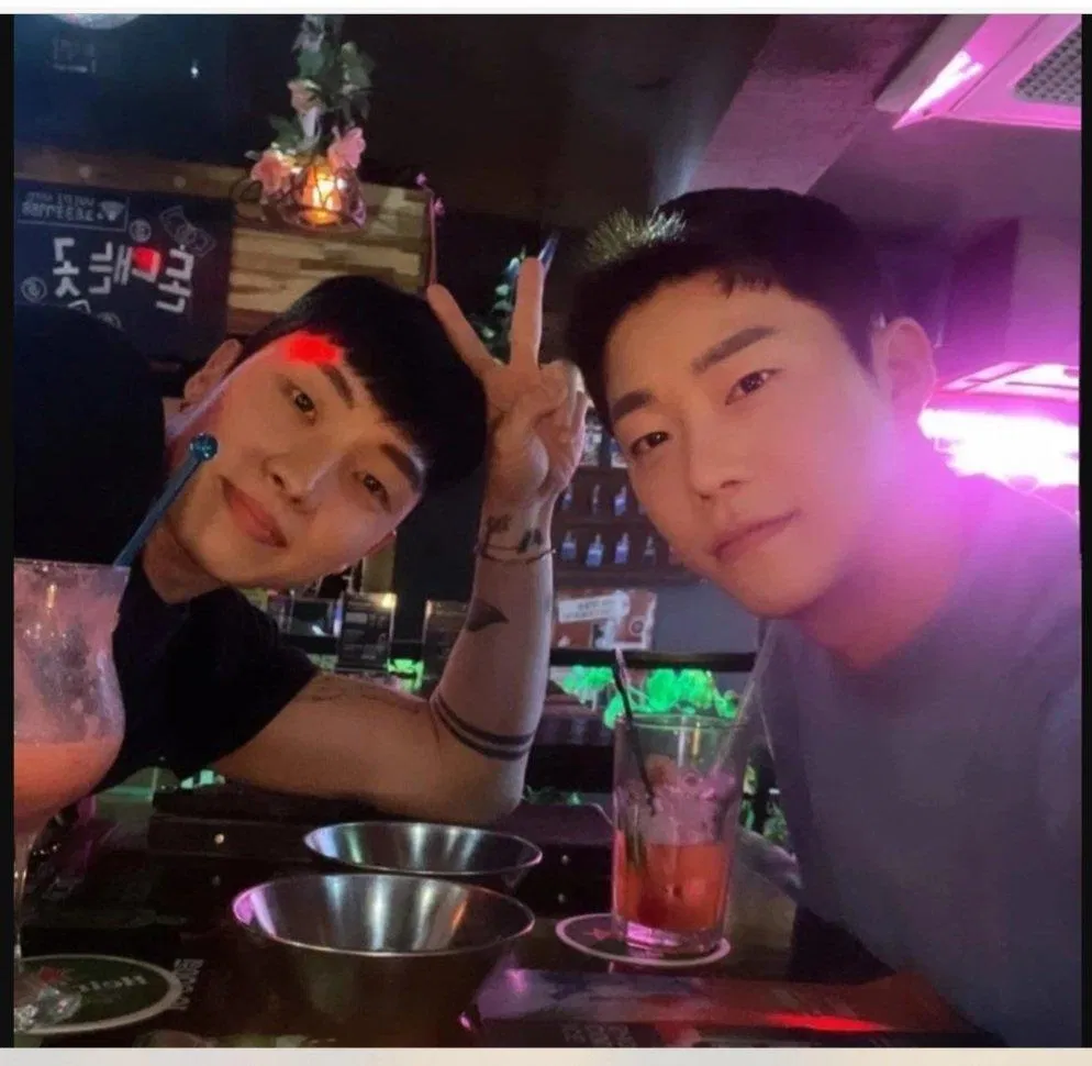 Hình ảnh cặp đôi HuykJun và JeongHo hẹn hò sau chương trình