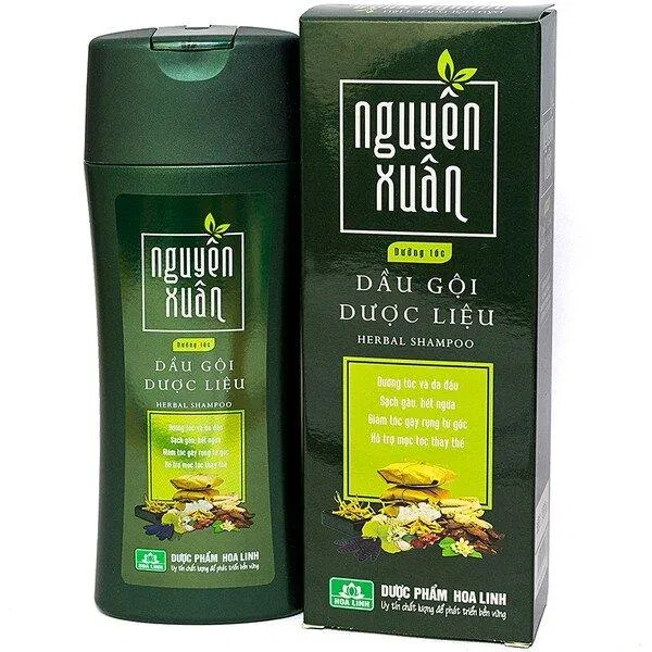 Dầu gội dược liệu Nguyên Xuân (Ảnh: Internet)