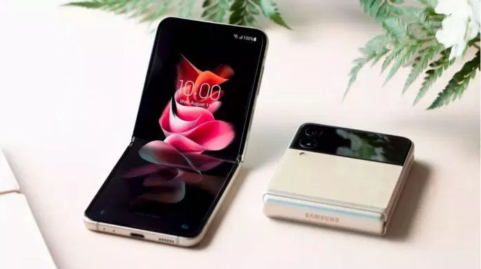 Tại sao điện thoại Z Flip được nhiều người mua hơn Z Fold? (Ảnh: Internet) Tại sao điện thoại Z Flip được nhiều người mua hơn Z Fold? (Ảnh: Internet)