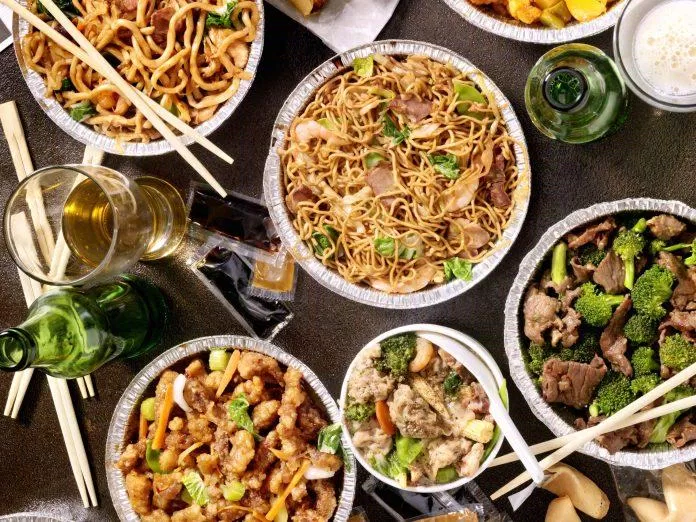 Đồ ăn Trung Quốc chứa nhiều chất béo, nhiều tinh bột và nhiều muối (Ảnh: Internet)