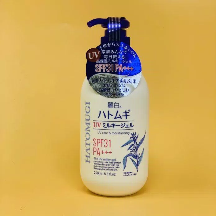 Sữa dưỡng thể chống nắng Hatomugi SPF31 PA+++ ( Nguồn: Internet )